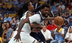 开云官网-灰熊队外线猛将连砍三双，大胜对手