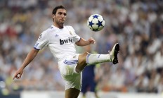 开云体育在线-个人英雄与团队棋局，维尼修斯的不手软与洪都拉斯的完胜哲学