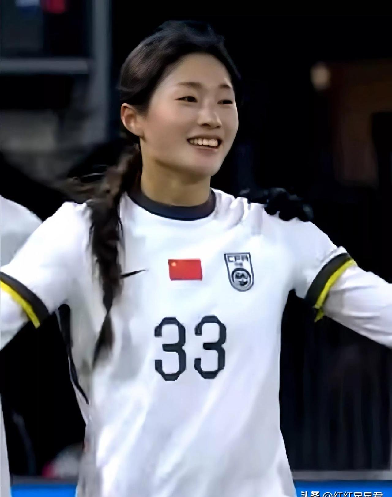 墨西哥女足获得关键胜利进军决赛 墨西哥女足获得关键胜利进军决赛