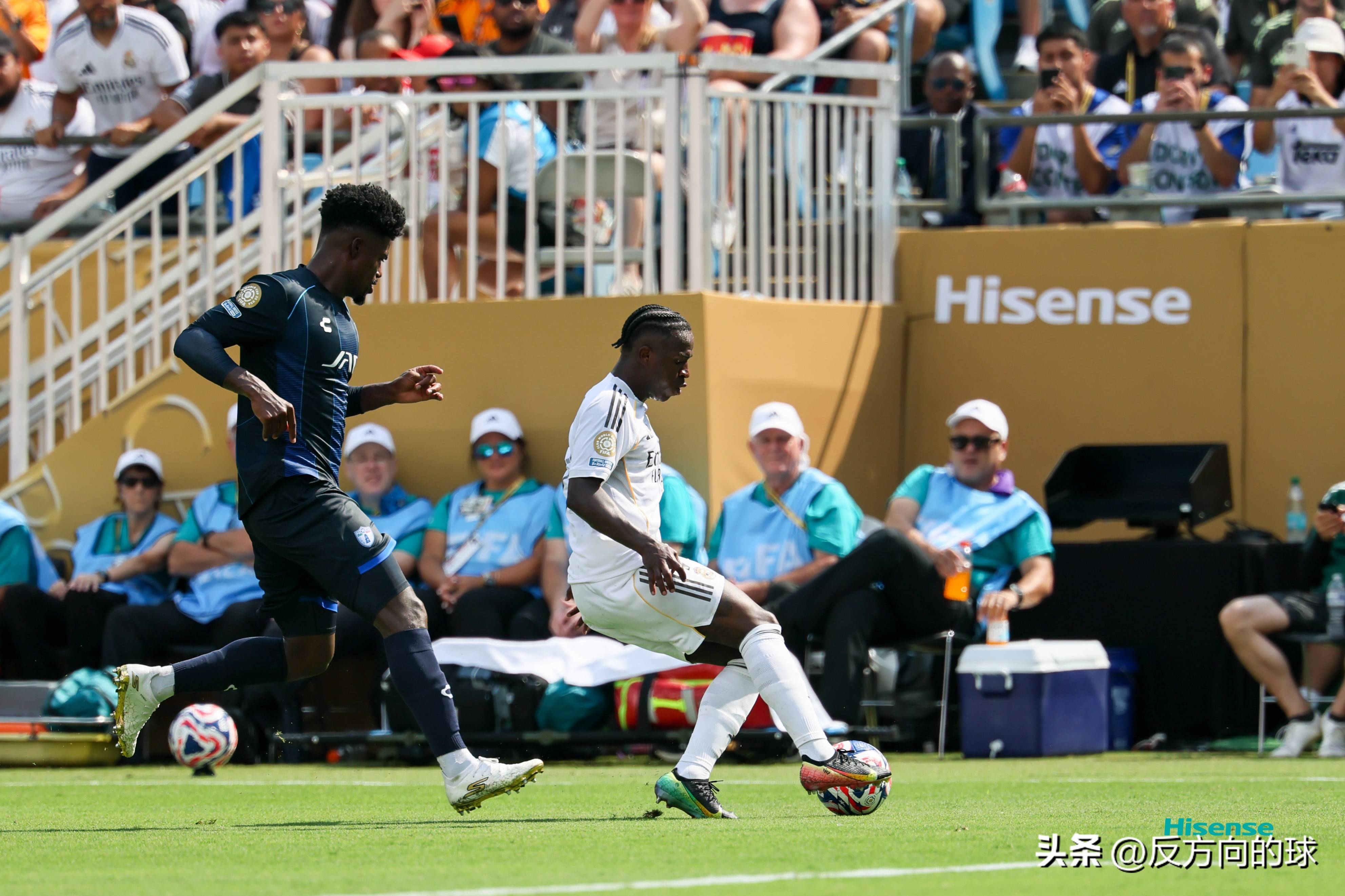 皇家马德里稳固防线,奠定胜利基石 皇家马德里稳固防线,奠定胜利基石