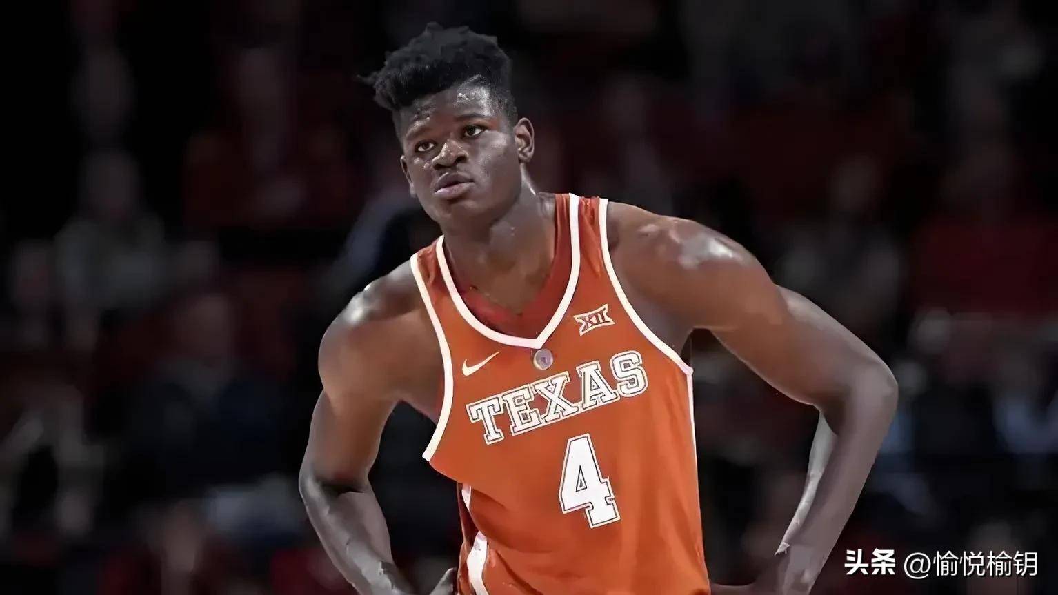 快船签下前尼克斯球星