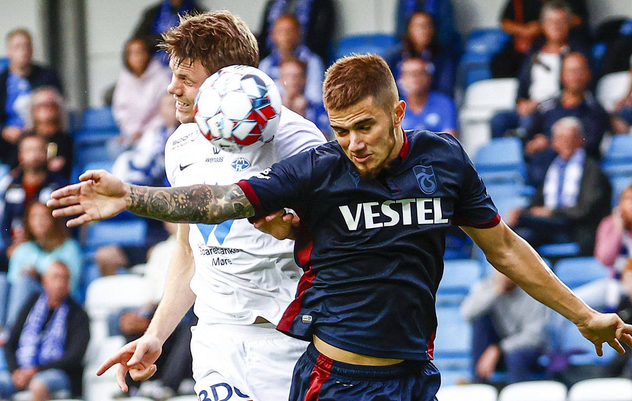 荷兰不敌挪威，遭遇小组赛首败