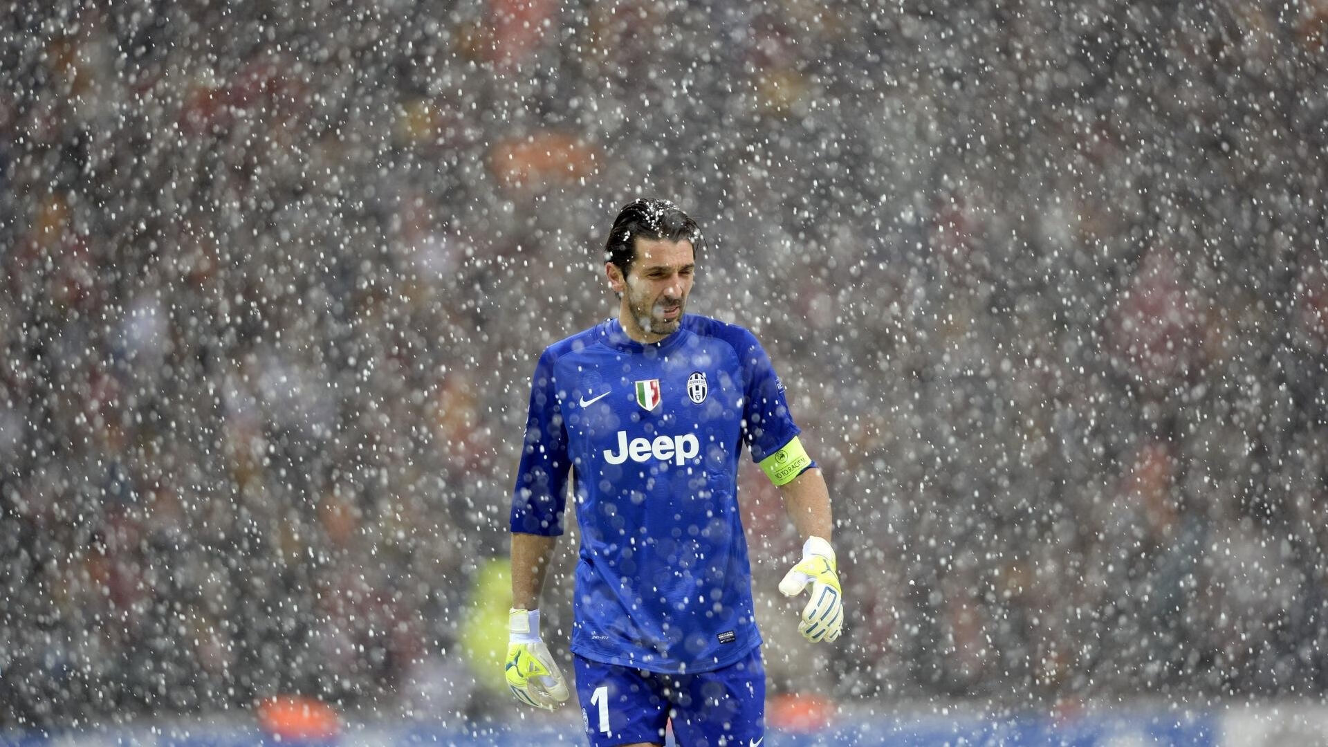 奥运周期关键战之夜，钢铁指环，武切维奇封神之夜