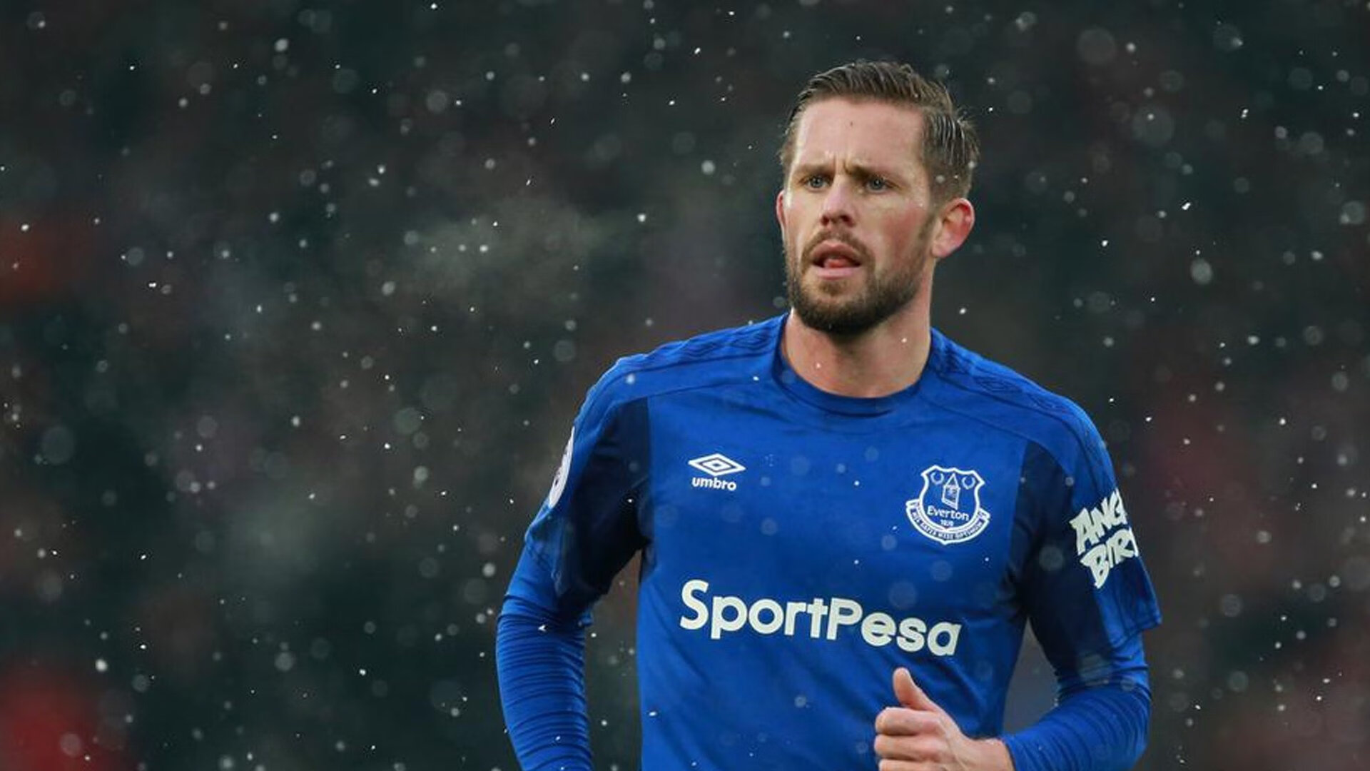 当篮球场化作绿茵场，一场欧冠式的灰熊逆袭，如何让菲尼克斯的太阳黯然客场失守？